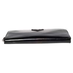 Pre Owned Prada Black Glossy Leather Zip Around Wallet