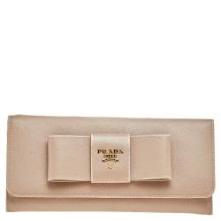 Pre Owned Prada Beige Saffiano Leather Bow Continental Wallet