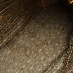 Pre Owned Prada Beige Leather Medium Double Zip Tote