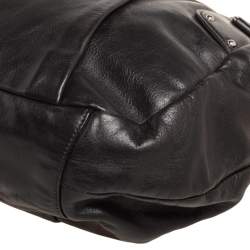 Pre Owned Prada Black Vitello Daino Leather Zip Hobo