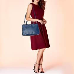 Pre Owned Prada Blue Saffiano Lux Leather Medium Galleria Tote