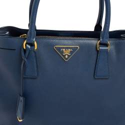 Pre Owned Prada Navy Blue Saffiano Lux Leather Medium Middle Zip Tote
