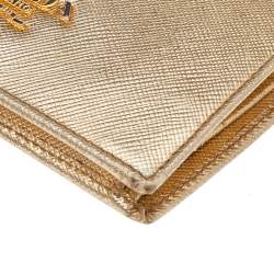 مملوكة مسبقًا Prada Metallic Gold Saffiano Leather Flap Compact Wallet