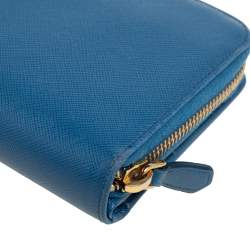 Pre Owned Prada Light Blue Saffiano Metal Zip Around Wallet