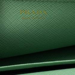 مملوكة مسبقًا محفظة بسلسلة برادا باندوليرا ميني معدن سافيانو أخضر بيستا