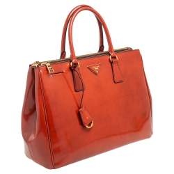 Pre Owned Prada Arancio Spazzolato Leather Large Fume Double Zip Tote