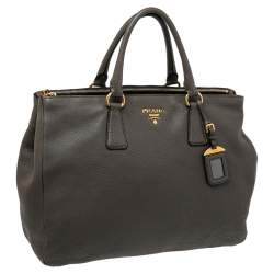 Pre Owned Prada Grey Vitello Daino Leather Double Zip Shopper Tote