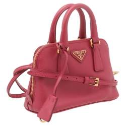 مملوكة مسبقًا Prada Pink Saffiano Lux Leather Mini Promenade Crossbody Bag