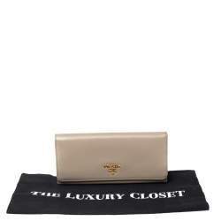 Pre Owned Prada Light Beige Saffiano Lux Leather Flap Continental Wallet