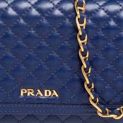 Pre Owned محفظة بسلسلة برادا جلد مبطن أزرق