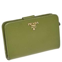 Pre Owned Prada Green Saffiano Leather Compact Wallet