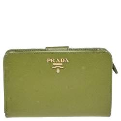 Pre Owned Prada Green Saffiano Leather Compact Wallet