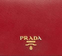 Pre Owned Prada Red Saffiano Leather Compact Wallet