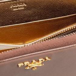 Pre Owned Prada Beige Saffiano Leather Zip Around Wallet