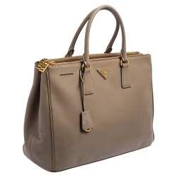 Pre Owned Prada Dark Beige Saffiano Lux Leather Large Double Zip Tote