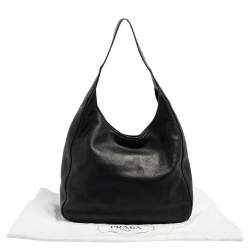 Pre Owned Prada Black Vitello Daino Leather Pocket Hobo
