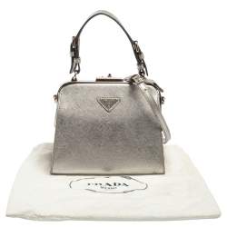 Pre Owned حقيبة يد علوية برادا إطار جلد سافيانو فضي