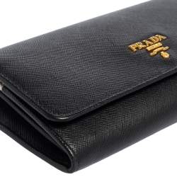 Pre Owned Prada Black Saffiano Leather Flap Continental Wallet