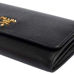 Pre Owned Prada Black Saffiano Leather Flap Continental Wallet