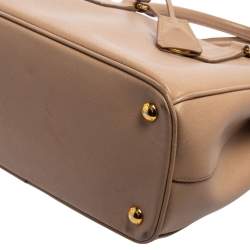 Pre Owned Prada Beige Saffiano Lux Leather Small Double Zip Galleria Tote