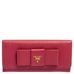 Pre Owned Prada Fuchsia Saffiano Leather Bow Continental Wallet