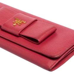 Pre Owned Prada Fuchsia Saffiano Leather Bow Continental Wallet
