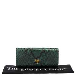 Pre Owned Prada Black/Green Python Flap Continental Wallet