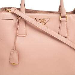 Pre Owned Prada Dusty Pink Saffiano Lux Leather Middle Zip Galleria Tote