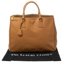 Pre Owned Prada Tan Saffiano Lux Leather Executive Galleria Double Zip Tote