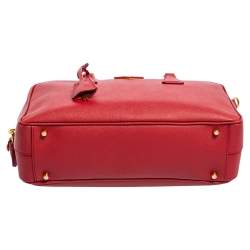 Pre Owned Prada Red Saffiano Lux Leather Zip Bauletto Bag