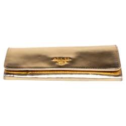 Pre Owned Prada Gold Patent Leather Continental Wallet