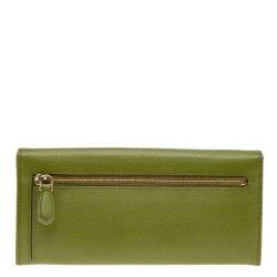 Pre Owned Prada Green Saffiano Leather Flap Continental Wallet