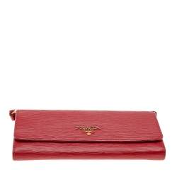 Pre Owned Prada Red Vitello Move Leather Wallet On Strap