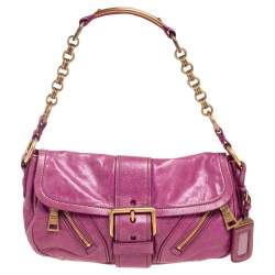 Pre Owned Prada Magenta Leather Buckle Flap Baguette Shoulder Bag