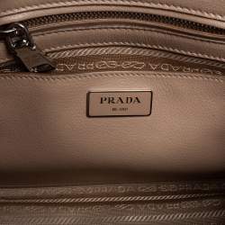 Pre Owned Prada Beige Leather And Suede Twin Pocket Double Handle Tote