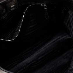 Pre Owned Prada Metallic Vitello Daino Leather Hobo