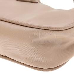 Pre Owned Prada Beige Nylon Re-Edition 2005 Shoulder Bag