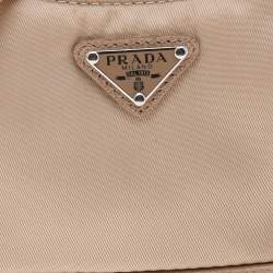 Pre Owned Prada Beige Nylon Re-Edition 2005 Shoulder Bag