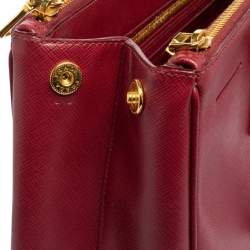 Pre Owned Prada Red Saffiano Lux Leather Medium Double Zip Tote