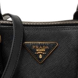 Pre Owned Prada Black Saffiano Lux Leather Small Double Zip Tote