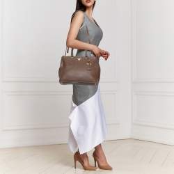 Pre Owned Prada Brown Leather Large Galleria Double Zip Tote