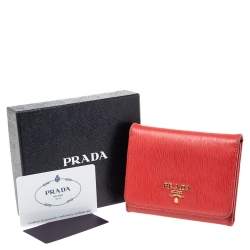 Pre Owned Prada Red Saffiano Move Leather Logo Trifold Compact Wallet
