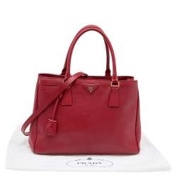 Pre Owned Prada Red Saffiano Lux Leather Small Tote