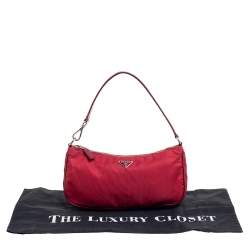 Pre Owned Prada Red Nylon Logo Pochette Bag