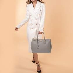 Pre Owned Prada Grey Saffiano Lux Leather Large Double Zip Tote
