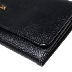 Pre Owned Prada Black Saffiano Leather Continental Wallet