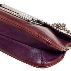 Pre Owned Prada Purple Leather Metal Mirror Flap Chain Baguette Bag