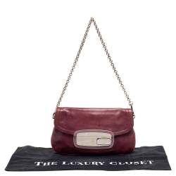 Pre Owned Prada Purple Leather Metal Mirror Flap Chain Baguette Bag