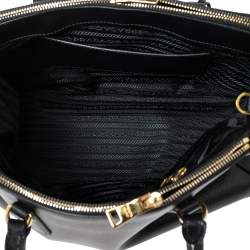 Pre Owned Prada Black Saffiano Lux Leather Small Double Zip Tote