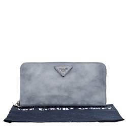 Pre Owned Prada Grey Glossy Leather Zip Around Wallet